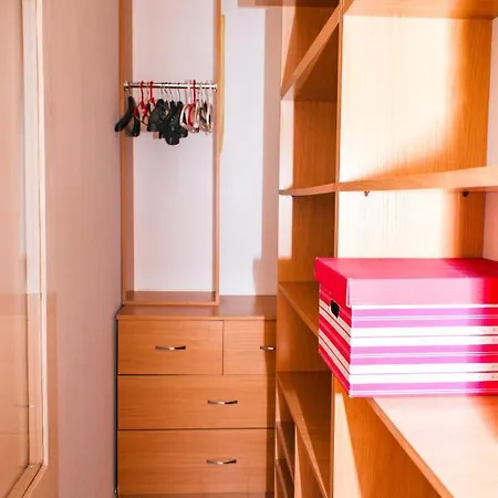 Large And Cozy 60 M2, Cracow Old Town