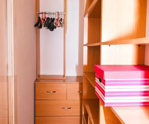 Large And Cozy 60 M2, Cracow Old Town