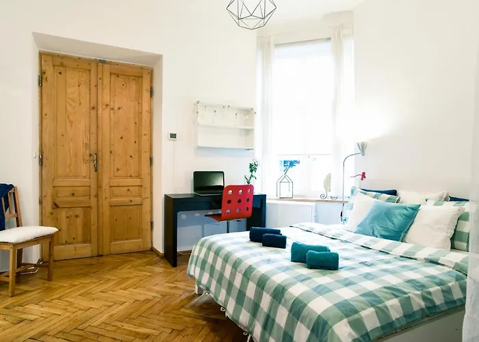 Large And Cozy 60 M2, Cracow Old Town Apartment Krakau