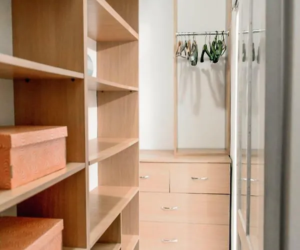 Large And Cozy 60 M2, Cracow Old Town *