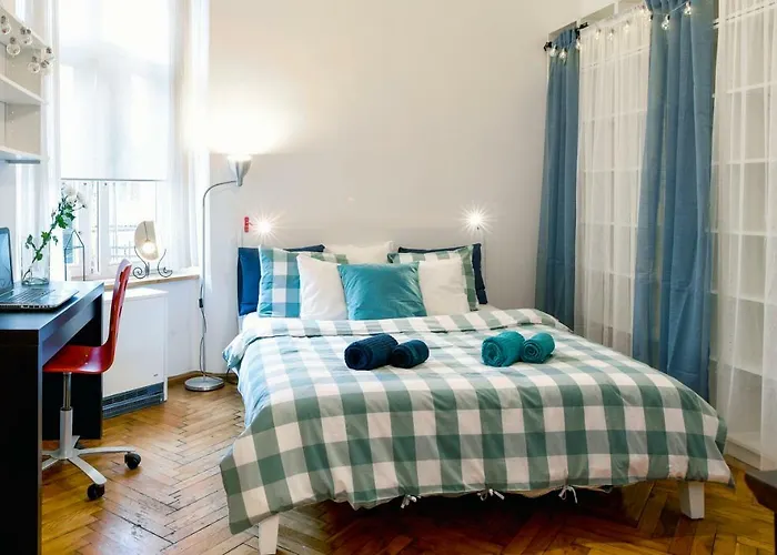 Large And Cozy 60 M2, Cracow Old Town * Krakau