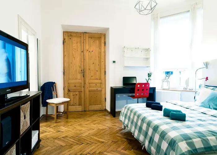 Apartment Large And Cozy 60 M2, Cracow Old Town