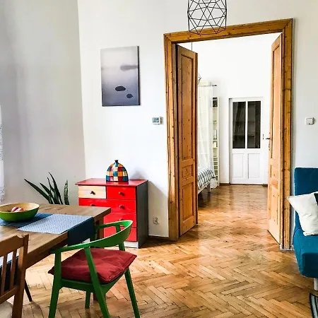 Large And Cozy 60 M2, Cracow Old Town *